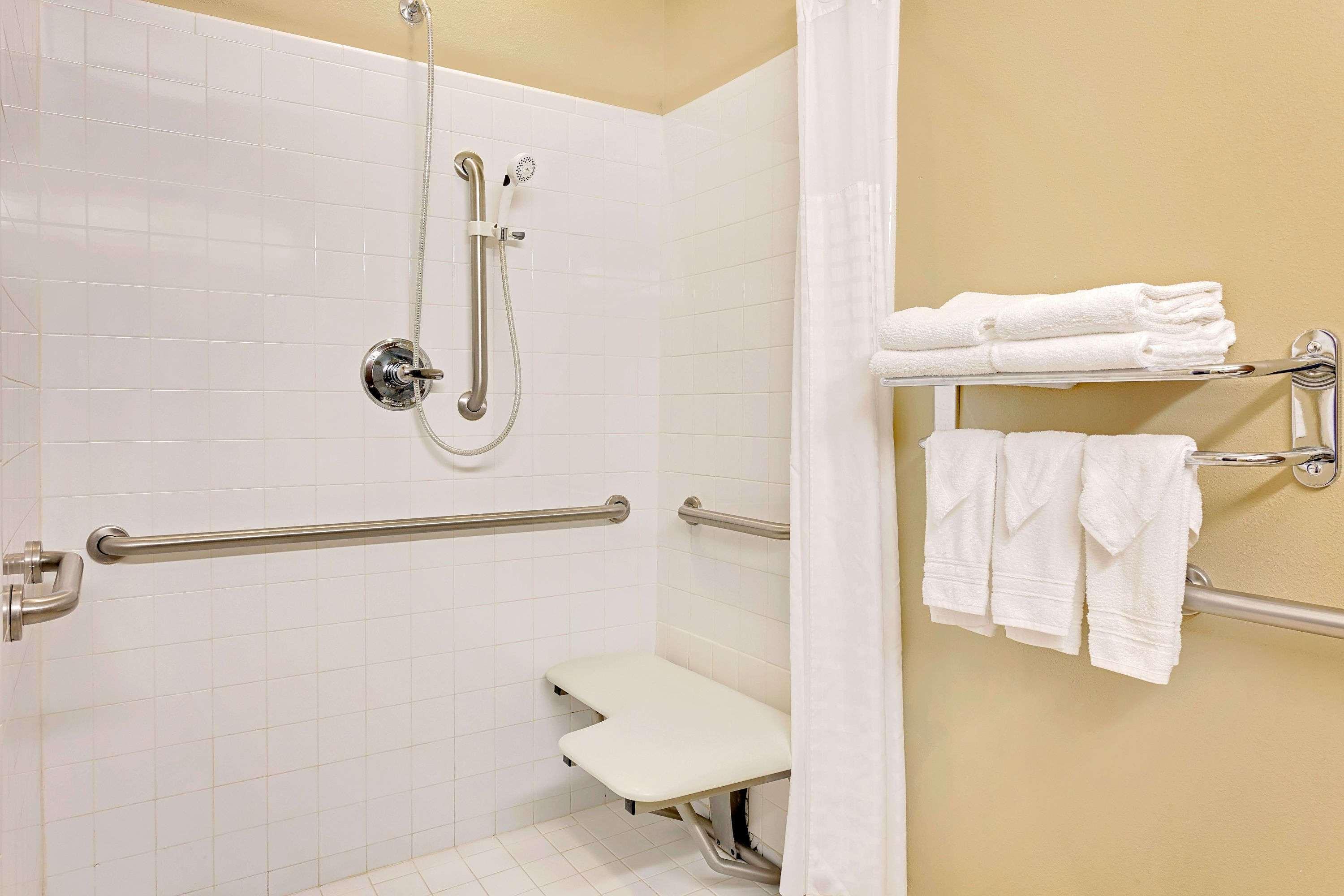 Microtel By Wyndham Perry National Fairground Area I-75 Экстерьер фото