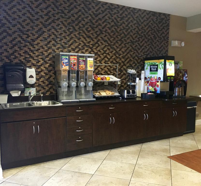 Microtel By Wyndham Perry National Fairground Area I-75 Экстерьер фото